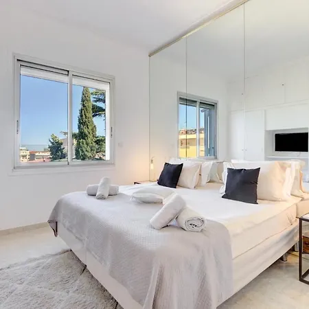 Magnifique Duplex, Croisette
